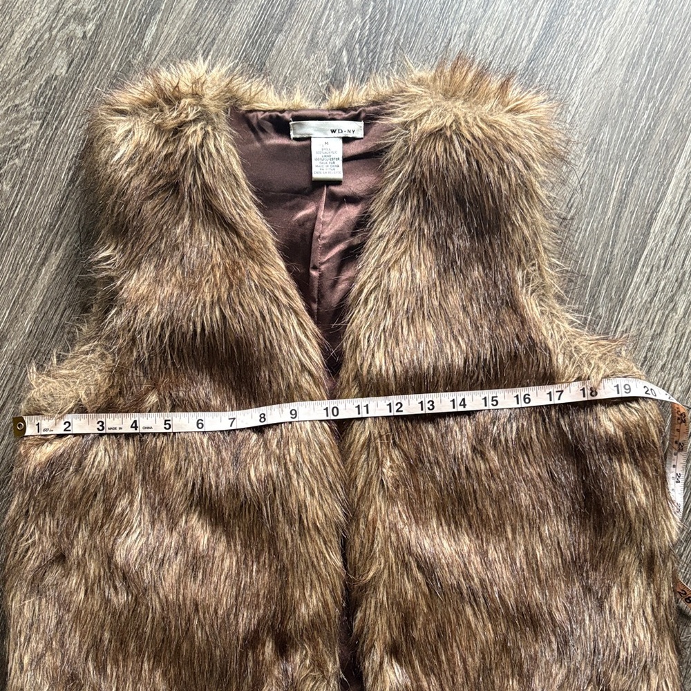 Faux Fur Vest in Brown - Picture 5 of 6